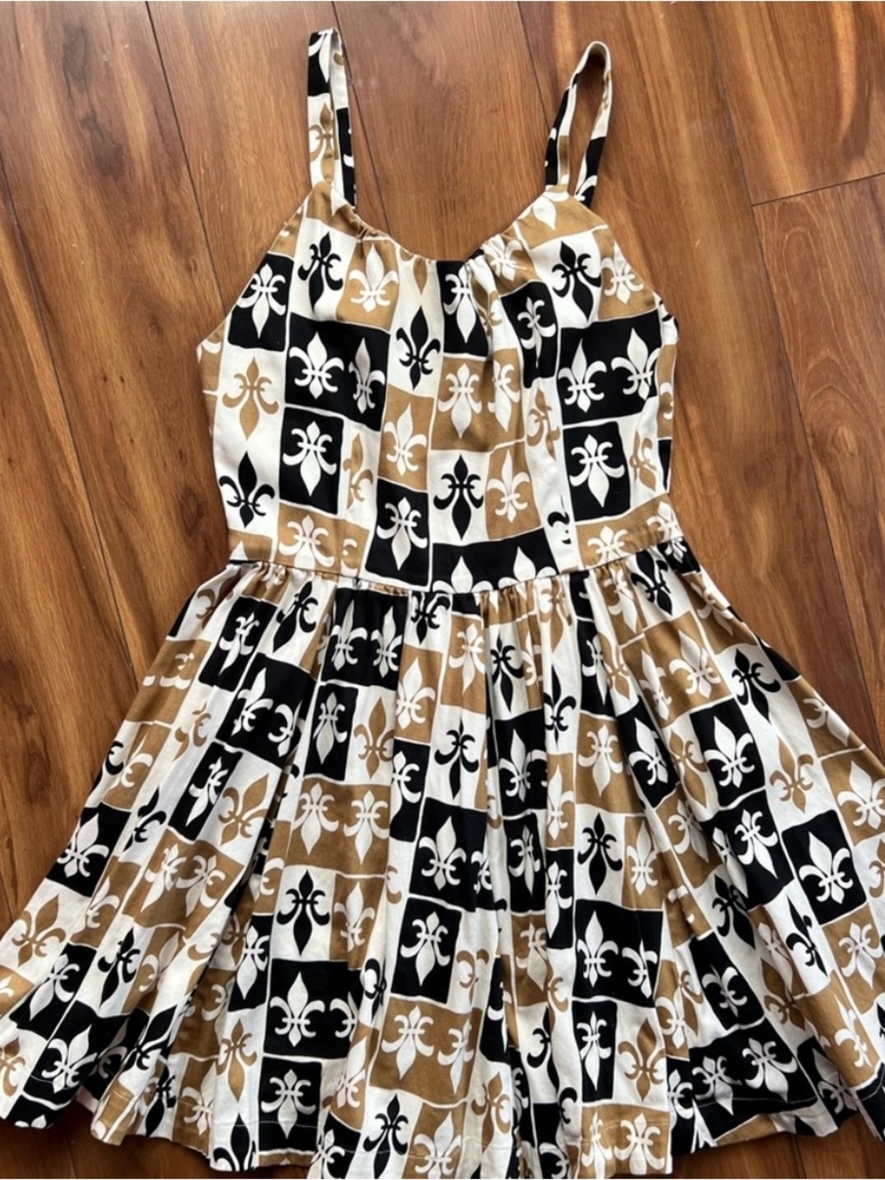 Trashy Diva Sz12 saints Nola print dress